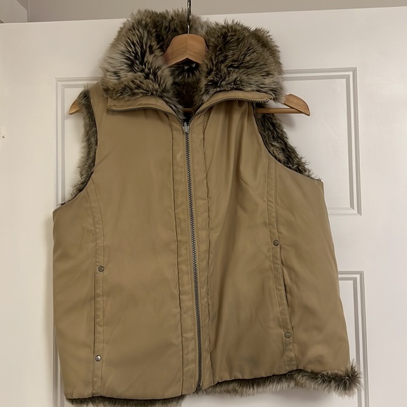 Faux Fur Vest, Double-Sided - Weatherproof Garment Company - Picture 5 of 6